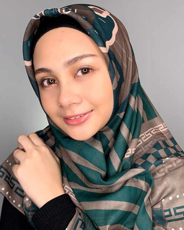 Top 20 Selebgram Di Makassar Starngage